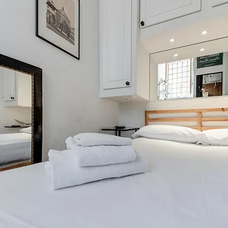 Micro Flat Next Medicee Apartment *